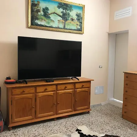 Holiday home House In Puerto Santiago, To The Beach 100 Meters !!!