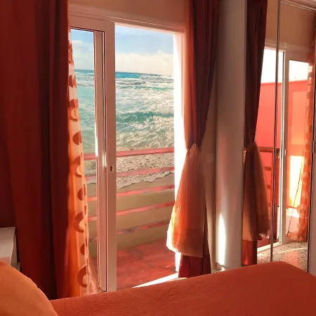 Holiday home House In Puerto Santiago, To The Beach 100 Meters !!! Puerto de Santiago (Tenerife)